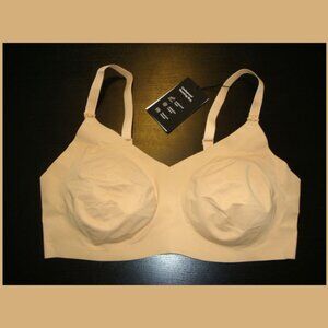 NEW with tags Knix Maternity Nursing Nude Seamless Wireless Bra size 7+